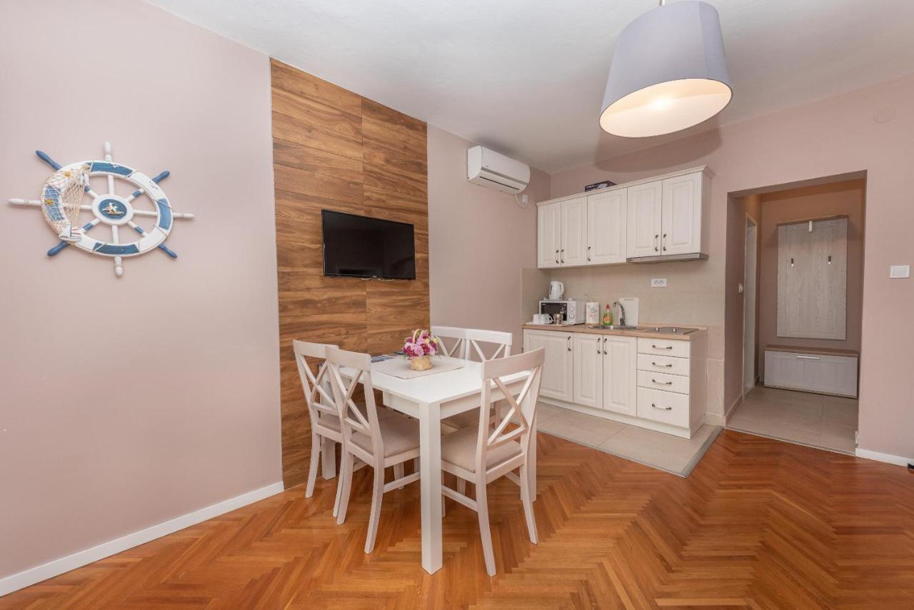 Ioannis Apartments Tivat Ngoại thất bức ảnh