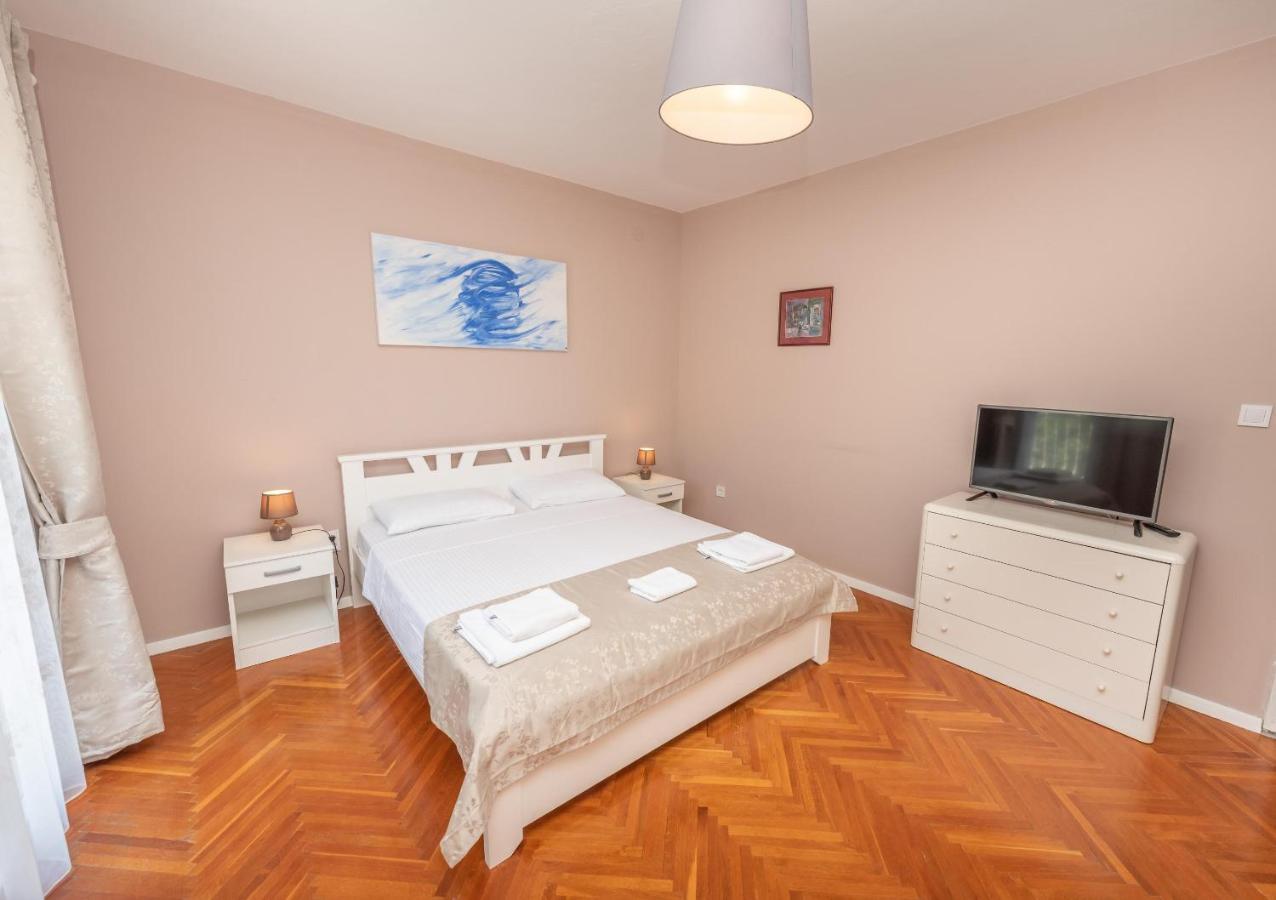 Ioannis Apartments Tivat Ngoại thất bức ảnh